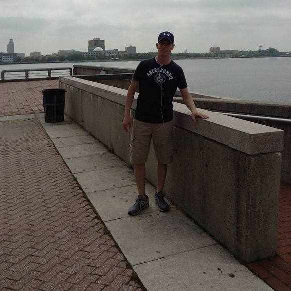 Meet your Posher, Keith - Picture 1 of 1